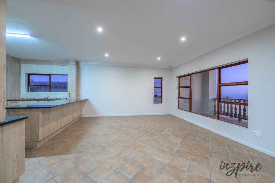 3 Bedroom Property for Sale in Dana Bay Western Cape